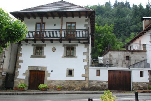 Casa Rural Janet Izalzu Bagian luar foto